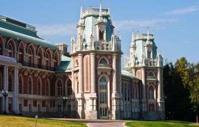 Дворцы и парки Москвы. Приём школьных групп