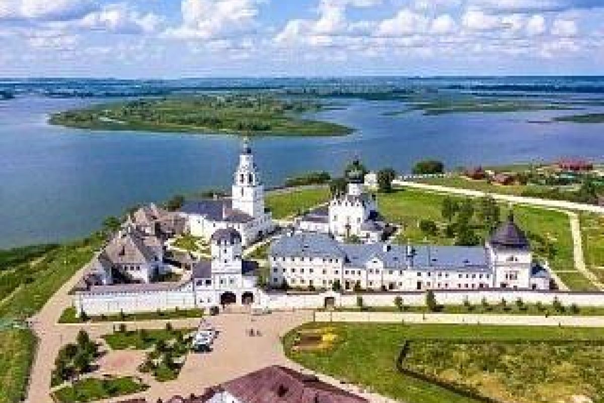 Казань-Свияжск с теплоходной прогулкой