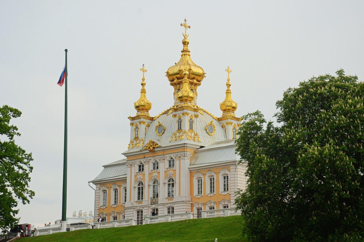 Тур «Незабываемые дни на берегах Невы», 7дней (май-октябрь)
