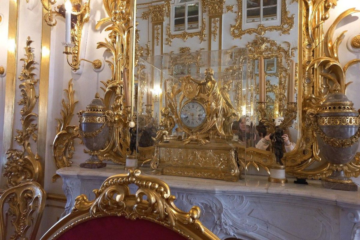 Автобусная экскурсия в Стрельну и Петергоф с Константиновским дворцом и Большим дворцом