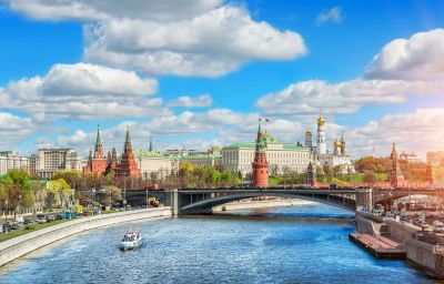 Выходные в Москве ПЛЮС (пт-вс)