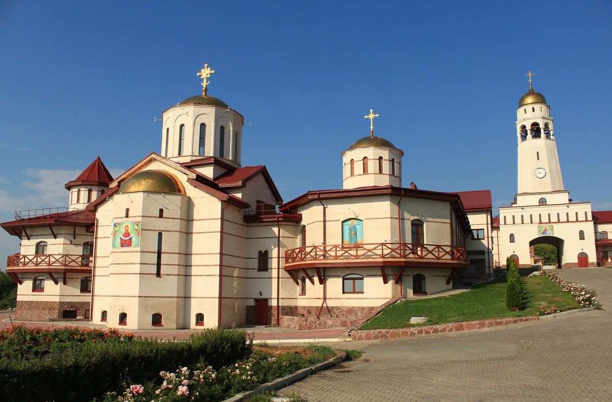 Волжский Афон: экскурсия в мужской монастырь, в Винновку из Тольятти (для групп до 5 человек)