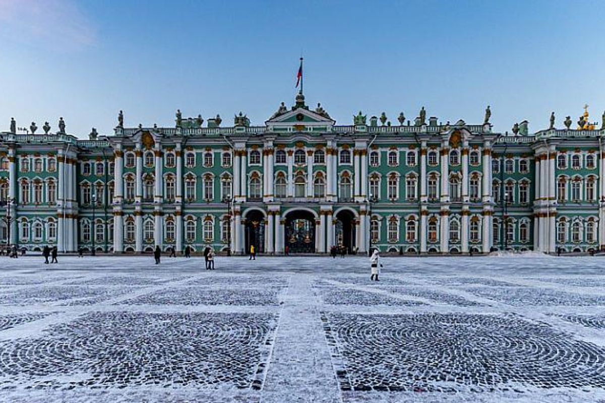 Обзорная экскурсия по Санкт-Петербургу.  Музей Фаберже в Шуваловском дворце.