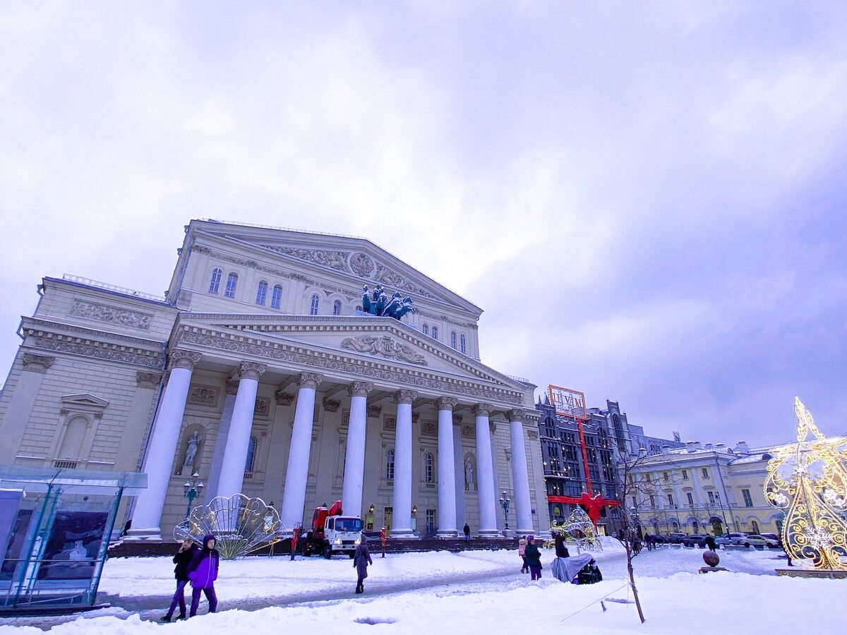 Москва знакомая и незнакомая плюс